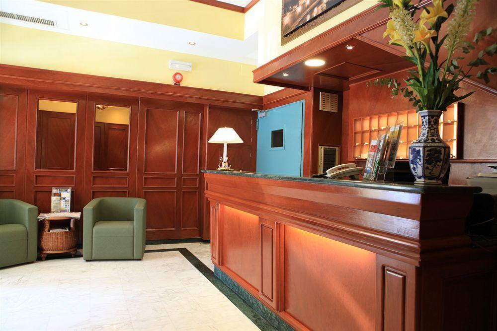 Flower Garden Hotel Rome Exterior photo